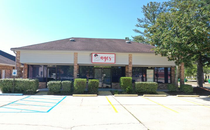 Pictures of Retail, Office, Mixed Use property located at 1358 Corporate Square Drive, Slidell, LA 70458 for sales - image #1