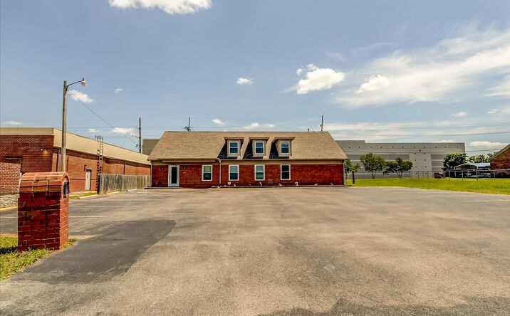 Pictures of Business for Sale property located at 8928 Swinnea Road, Southaven, MS 38671 for sales - image #1