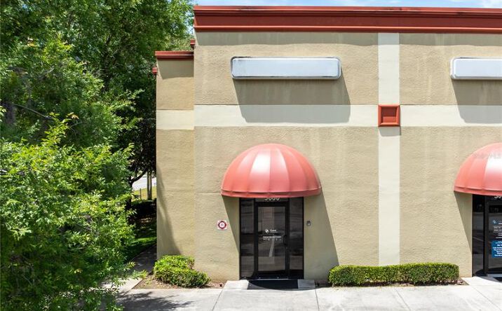 Pictures of Office property located at 3000 17th St, St Cloud, FL 34769 for sales - image #1