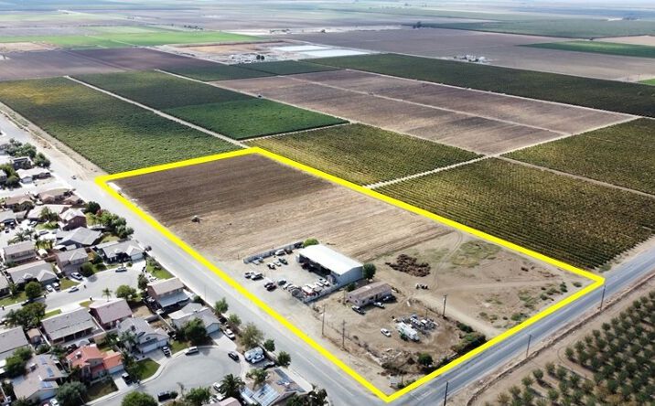 1777 S. Comanche Dr., Arvin