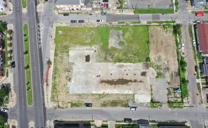Pictures of Land property located at 3101 Tulane Avenue, New Orleans, LA 70119 for sales - image #1