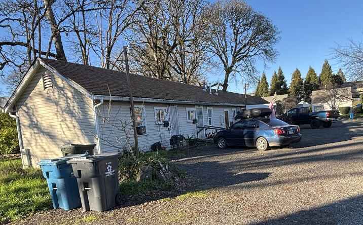 Pictures of Multifamily property located at 1340-1348 & 1354 Lee St. SE, Salem, OR 97302 for sales - image #1