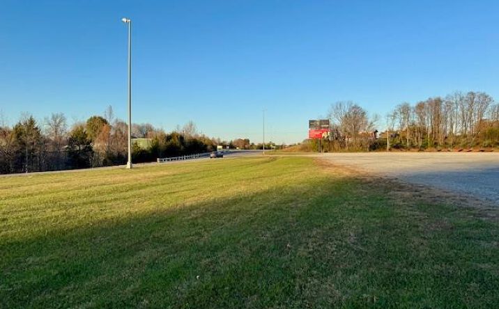 Pictures of Land property located at 00 Hillcrest Dr, Byrdstown, TN 38549 for sales - image #1