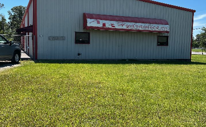 Pictures of Office, Industrial, Mixed Use property located at 4410 Northeast Evangeline Thruway, Carencro, LA 70520 for sales - image #1