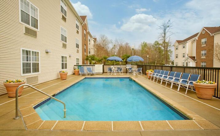 Pictures of Hospitality property located at 572 Beasley Road, Jackson, MS 39206 for sales - image #1
