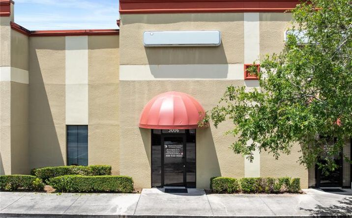 Pictures of Office property located at 3006 17th St, St Cloud, FL 34769 for sales - image #1