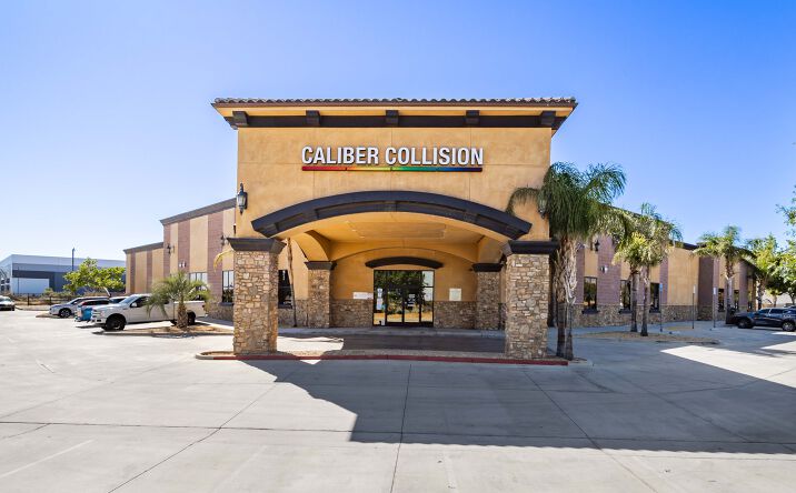 Pictures of Industrial property located at 40360 La Quinta Ln., Palmdale, CA 93551 for sales - image #1