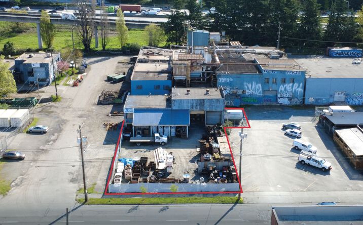 Pictures of Industrial property located at 3900 AIRPORT WAY S, SEATTLE, WA 98108-5215 for sales - image #1