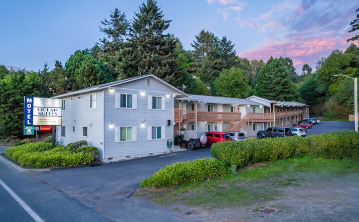 Pictures of Hospitality property located at 16045 LOWER HBR RD, BROOKINGS, OR 97415 for sales - image #1