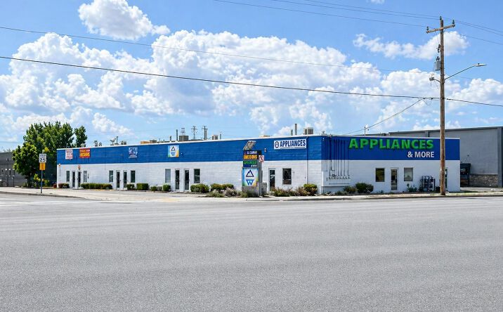 Pictures of Industrial property located at 325 W 1700 S, CLEARFIELD, UT 84015-8500 for sales - image #1