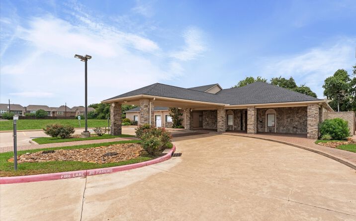 Pictures of Office, Special Purpose property located at 18200 Kingsland Boulevard, Houston, TX 77094 for sales - image #1