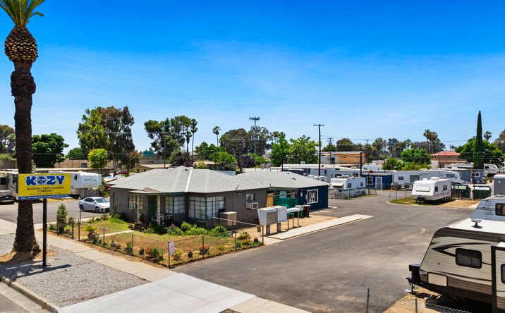Pictures of Multifamily, Mobile Home Park property located at 525 Palm Avenue, Beaumont, CA 92223 for sales - image #1