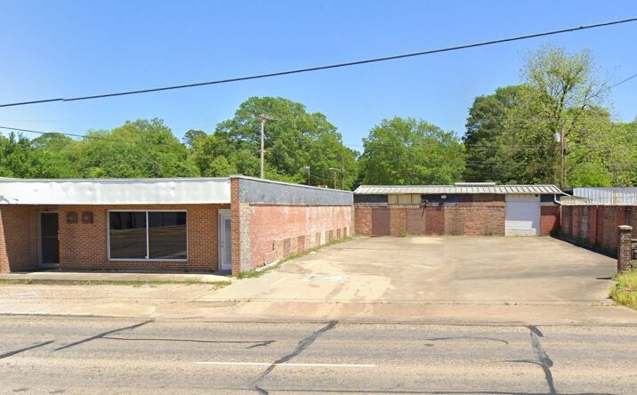 Pictures of Retail, Office, Mixed Use property located at 2324 TEXAS BLVD, TEXARKANA, TX 75501-3861 for sales - image #1