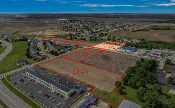 Pictures of Land property located at 135 Independence Drive, Chatham, IL 62629 for sales - image #1