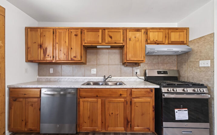 Pictures of Multifamily property located at 201 N 5th St, Sierra Vista, AZ 85635 for sales - image #1