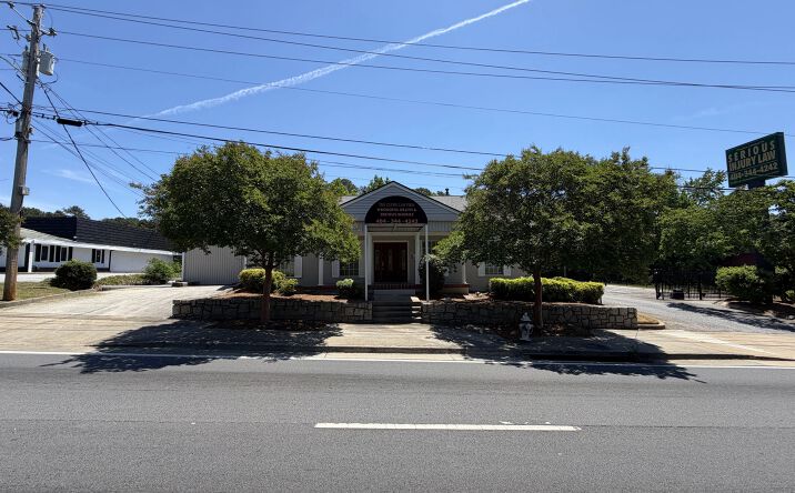 Pictures of Office property located at 3080 Campbellton Road Southwest, Atlanta, GA 30311 for sales - image #1