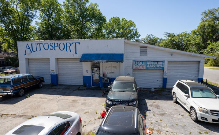 Pictures of Retail property located at 4601 Montgomery St, Savannah, GA 31405 for sales - image #1