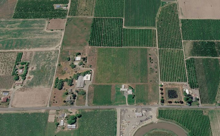 Pictures of Land, Special Purpose property located at 530 Gurley Rd, Granger, WA 98932 for sales - image #1