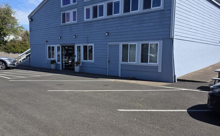 Pictures of Office, Special Purpose property located at 215 NW 15TH ST, NEWPORT, OR 97365-2349 for sales - image #1