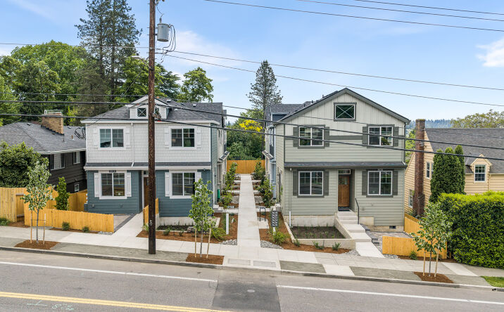 Pictures of Multifamily property located at 3616 SW VERMONT ST, PORTLAND, OR 97219 for sales - image #1