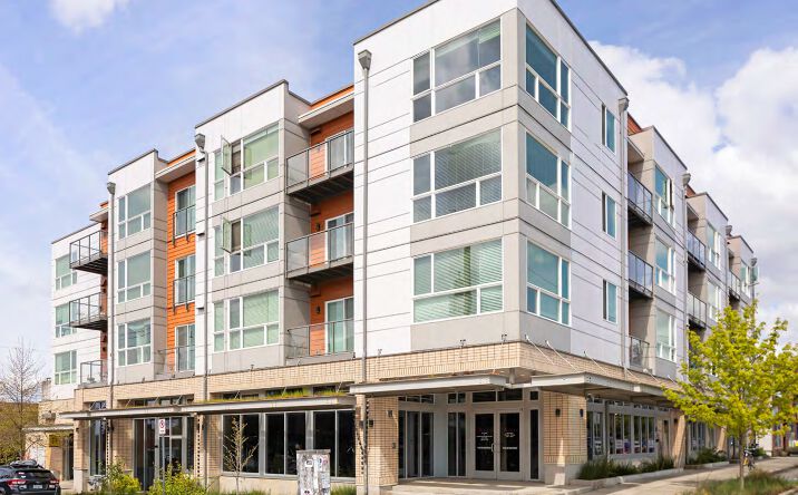 Pictures of Multifamily property located at 4351 15th Ave S, Seattle, WA 98108 for sales - image #1