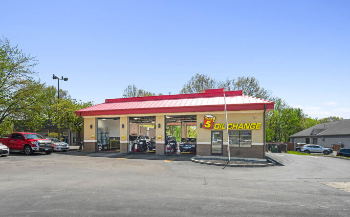 Pictures of Retail property located at 28401 Lorain Road, North Olmsted, OH 44070 for sales - image #1