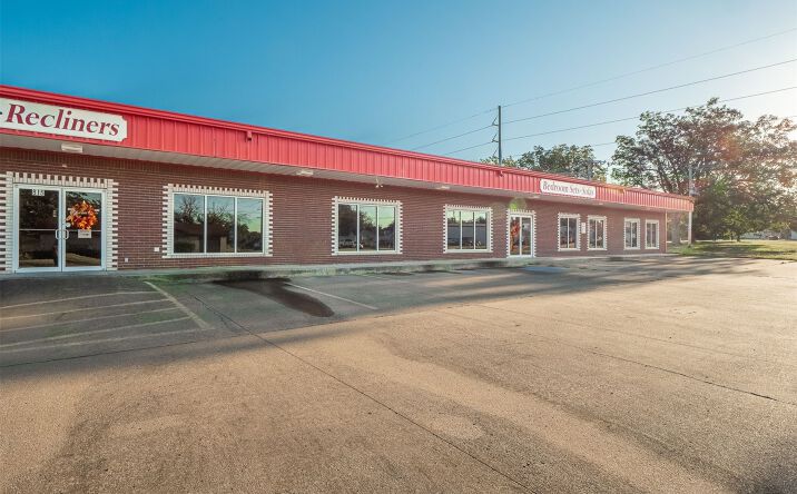 Pictures of Business for Sale, Office, Retail, Industrial property located at 815 E Wyandotte, McAlester, OK 74501 for sales - image #1