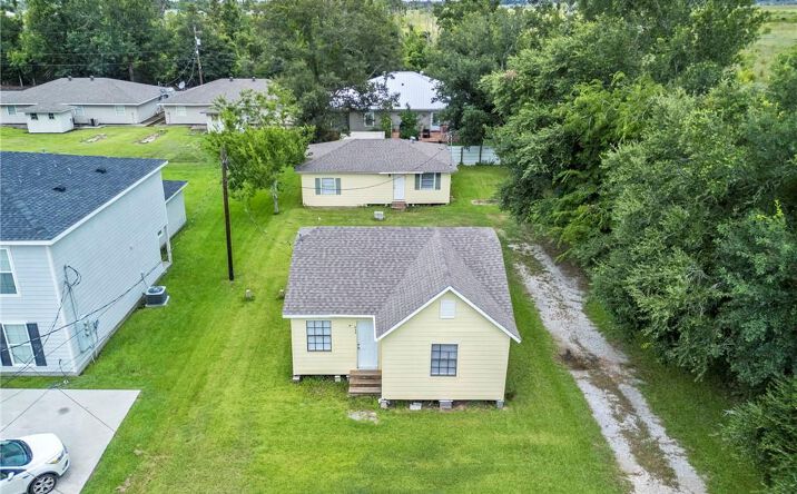 Pictures of Multifamily property located at 955 Tallow Road, Lake Charles, LA 70607 for sales - image #1