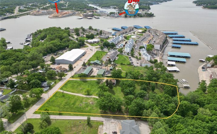 Pictures of Multifamily property located at 1063 Red Bud Road, Osage Beach, MO 65065 for sales - image #1