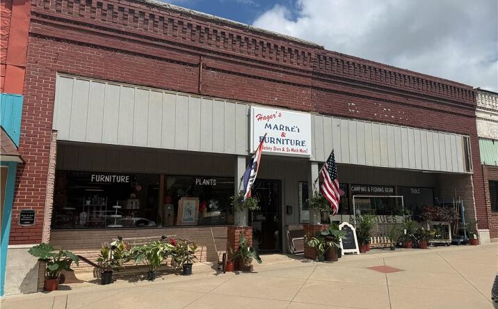 Pictures of Retail property located at 120 E Main Street, Independence, KS 67301 for sales - image #1