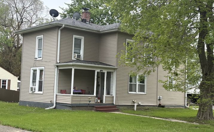 Pictures of Multifamily property located at 1202 1st Avenue, Rochelle, IL 61068 for sales - image #1