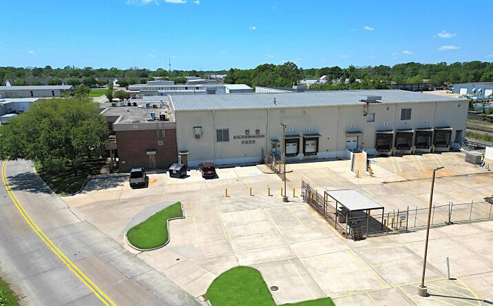 Pictures of Office, Industrial, Special Purpose property located at 7077 S Choctaw Dr, Baton Rouge, LA 70806 for sales - image #1