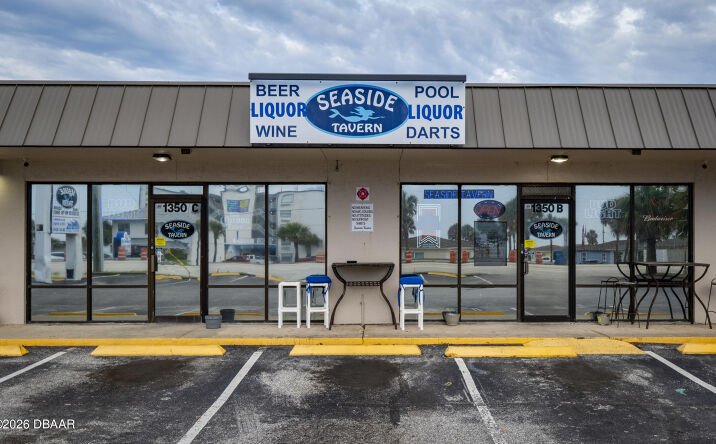 Pictures of Business for Sale, Retail property located at 1350 Ocean Shore Boulevard B, Ormond Beach, FL 32176 for sales - image #1