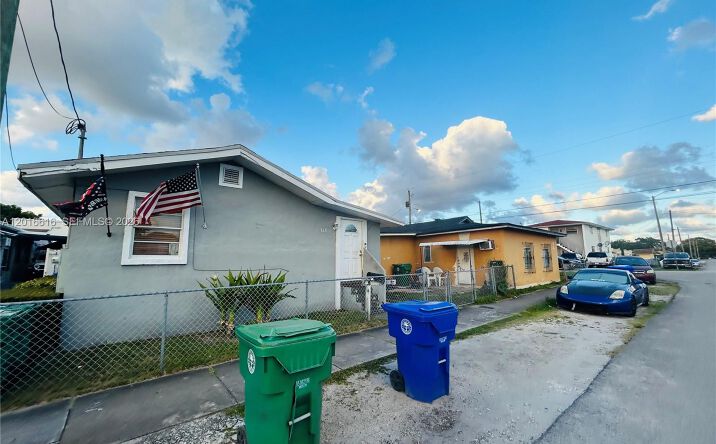 Pictures of Multifamily property located at 244 SW 36th Ave, Miami, FL 33135 for sales - image #1