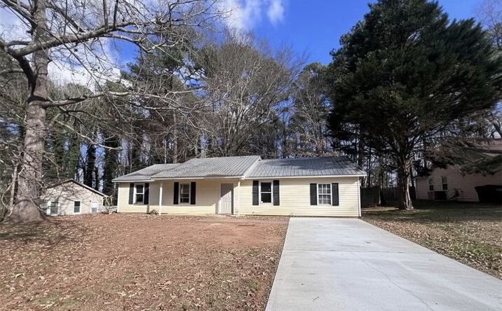 Pictures of Multifamily property located at 4432 MARCI ST, SNELLVILLE, GA 30039-6627 for sales - image #1