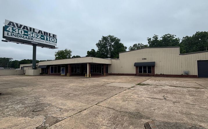 Pictures of Retail, Industrial, Mixed Use property located at 2306 TEXAS BLVD, TEXARKANA, TX 75501-3861 for sales - image #1