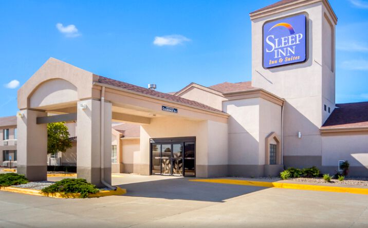Pictures of Hospitality property located at 303 23rd Street, Columbus, NE 68601 for sales - image #1