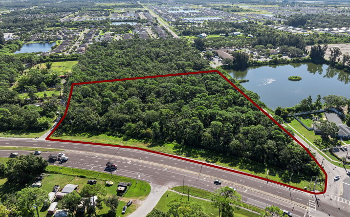Pictures of Industrial, Land, Retail property located at US Hwy 41 & 14th Ave, Ruskin, FL 33572 for sales - image #1