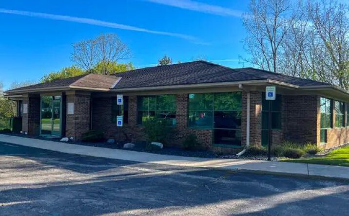 Pictures of Office property located at 2930 & 2750 Lucerne Dr SE, Grand Rapids, MI 49546 for sales - image #1