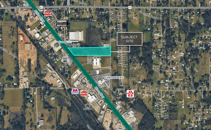 Pictures of Land property located at 13435 Parent Rd, Gonzales, LA 70737 for sales - image #1