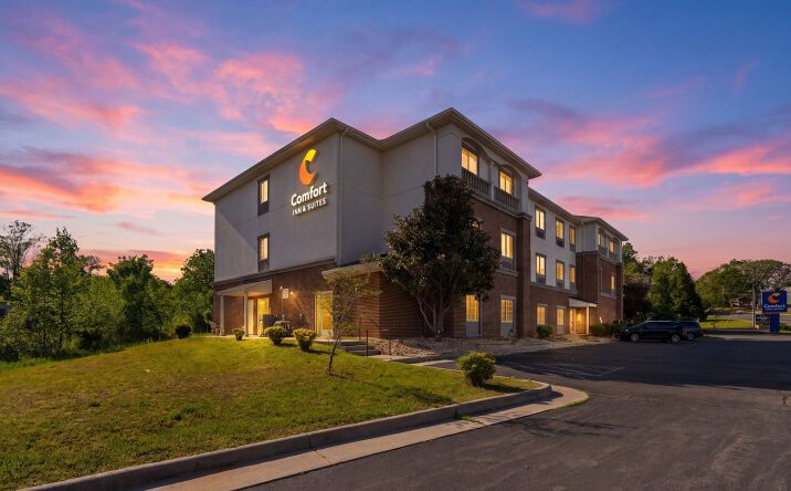 Pictures of Hospitality property located at 334 CAROLINE ST, ORANGE, VA 22960-1511 for sales - image #1