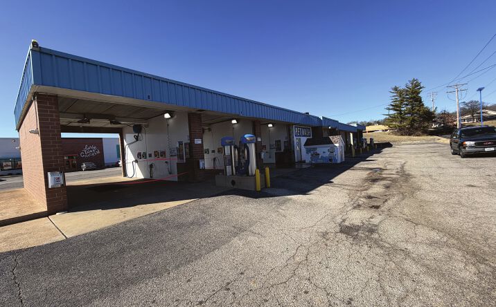 Pictures of Retail, Special Purpose property located at 79 Hilltop Village Center Dr., Eureka, MO 63025 for sales - image #1