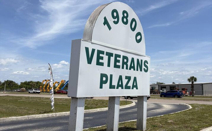 Pictures of Industrial property located at 19800 VETERANS BLVD BLDG D UNIT D 9, PORT CHARLOTTE, FL 33954 for sales - image #1
