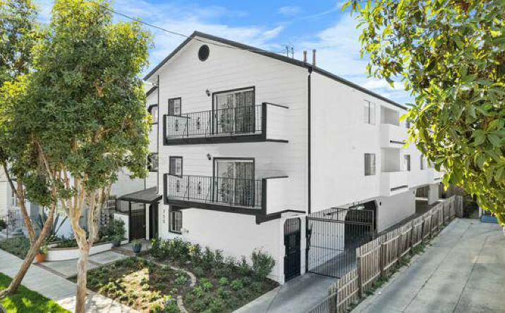 Pictures of Multifamily property located at 755 Gaviota Avenue, Long Beach, CA 90813 for sales - image #1
