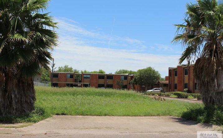 Pictures of Land property located at 325 Lozano St, Harlingen, TX 78550 for sales - image #1