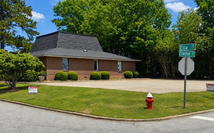 Pictures of Office property located at 1100 Ella St, Anderson, SC 29621-4810 for sales - image #1