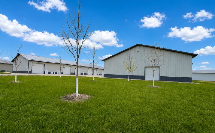 Pictures of Industrial property located at 421 29TH CT NW, WEST FARGO, ND 58078-6620 for sales - image #1