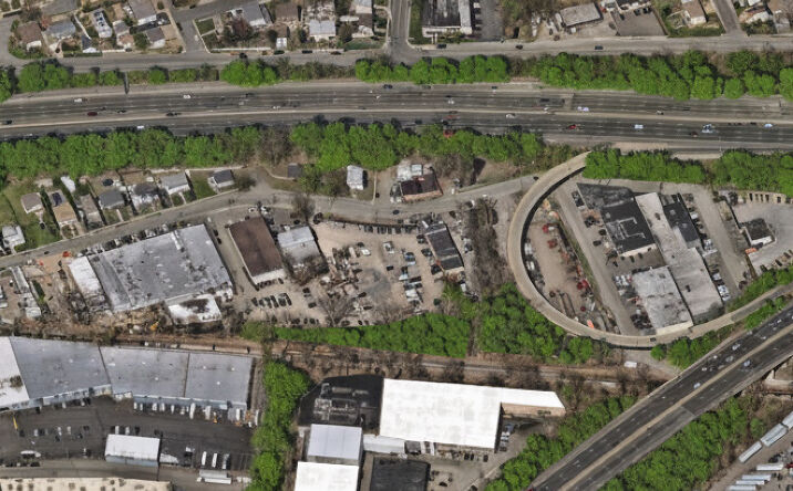 Pictures of Industrial property located at 5 Boumar Place, Elmwood Park, NJ 07407-2615 for sales - image #1