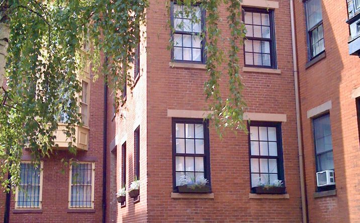 Pictures of Multifamily property located at 14 Lindall Place, Boston, MA 02114 for sales - image #1