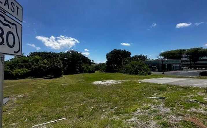 Pictures of Land property located at 1430 Southern Boulevard, Glen Ridge, FL 33406 for sales - image #1